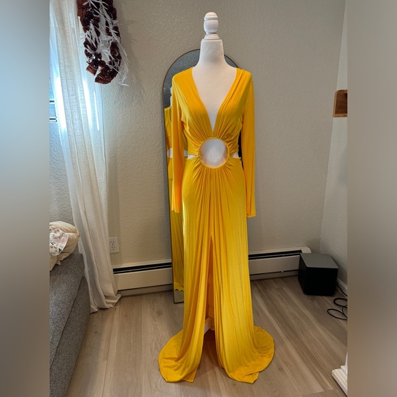 Sid Neigum Cutout Yellow Ring Dress Size Small - Picture 10 of 12